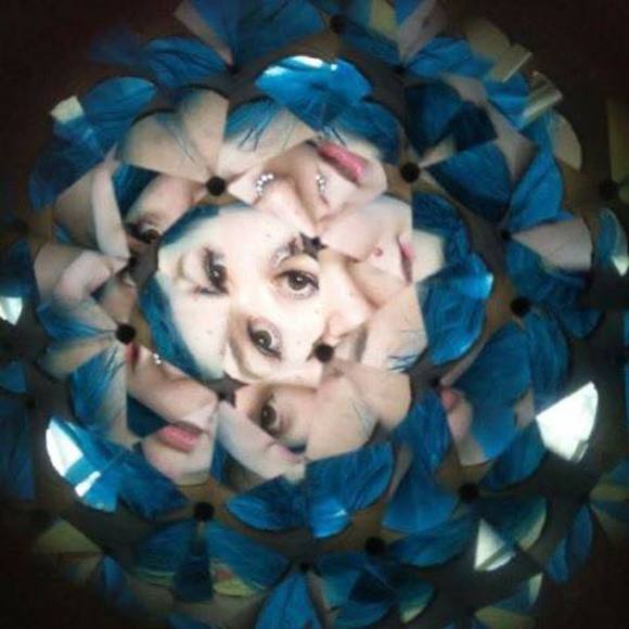 Meet your Posher, Holly - Picture 1 of 1